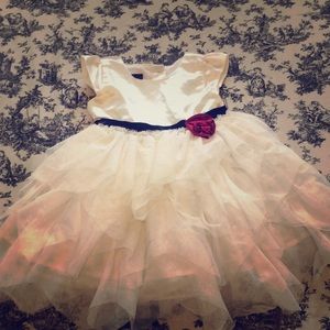 Holiday Editions Dress!🌸